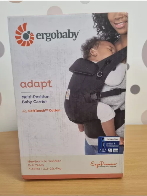 Ergobaby Adapt babahordozó újszülöttkortól, 0–48 hónap fekete szìnű OUTLET termék