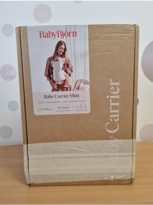BABYBJÖRN Mini babahordozó, 3D Jersey, világosbézs OUTLET termék