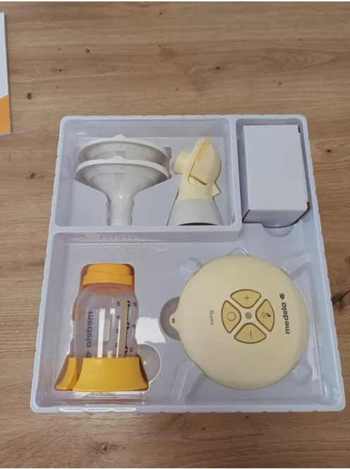 Medela Swing Flex elektromos mellszívó – kompakt kialakítás – PersonalFit Flex mellszívó tölcsérekkel és Medela OUTLET termék