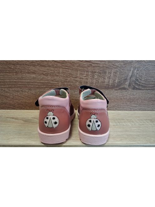 ASSO supinalt lányka bőr szandál 23-as méret