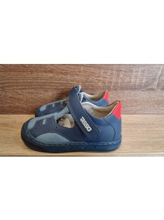 Asso bőr fiú zárt orrú szandálcipő 22-es méret