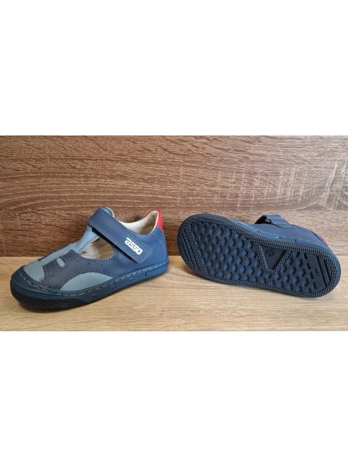 Asso bőr fiú zárt orrú szandálcipő 22-es méret